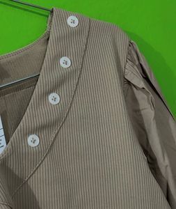 Stylish Brown Top with Puffed Sleeves