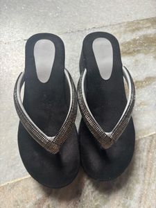 Sparkling Black Flip-Flops