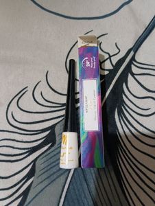 My Glamm Lit Glossy Liquid Eyeliner