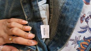 Savana Women’s Straight Fit Jeans