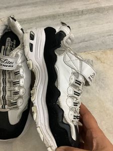Skechers