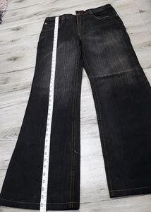 Feather Bootcut Jeans Size 32 Sa021