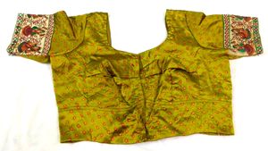 Gujarati work saree on badni print With Blouse