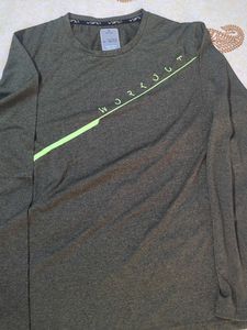Men's Grey Workout Long Sleeve Top
