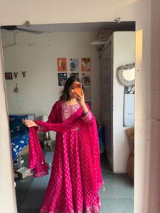 Elegant Pink Kurta Set with Dupatta