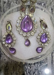 Stunning Purple &amp; Silver Necklace Set