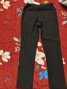 stretchable Black pant