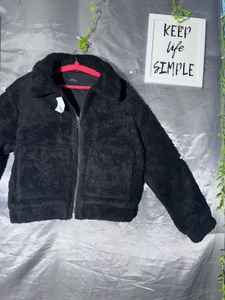 urban outfitters Cozy Black Fleece Jacket