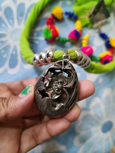 Set Of Nack Lase , Earings