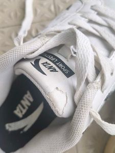 Women/Girls white sneakers