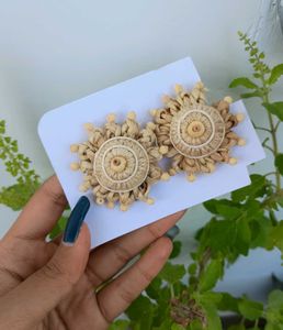 unique boho jute floral earrings beige cream stud