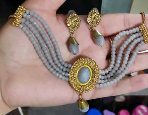 Very Beautiful Necklace Set