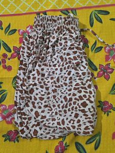 y2k leopard printed shorts