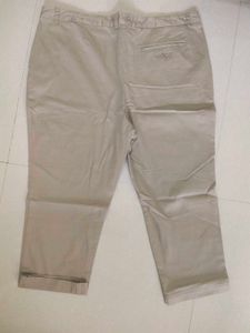 Imported Laura Ashley Capri