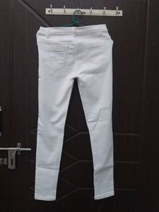 Classic White Skinny Fit Jeans