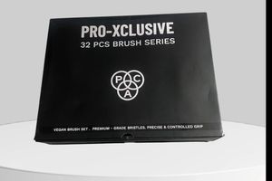 Pro-Xclusive 32 Brush Set