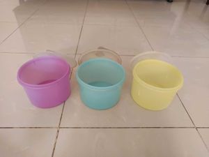 Set of 5 Assorted Storage Containers