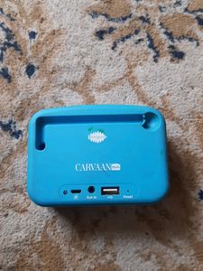 Saregama Caravan Mini With Old Hindi 5000 Preloade
