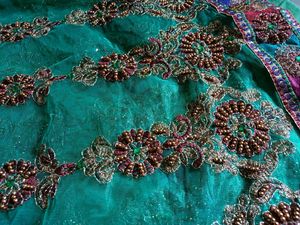 Fancy Teal &amp; Pink Saree with readymade Blouse