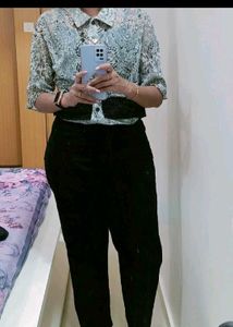 Stylish Printed Collared Shirt