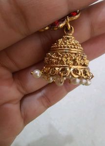Leaf Pattern Jhumkas