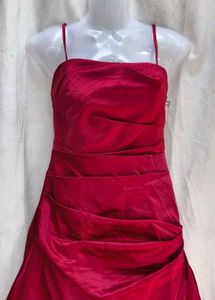 I. Elegant Red Strapless Gown