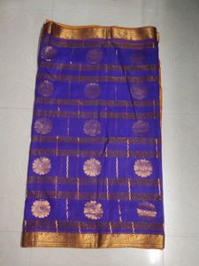 Beautiful Shiny Pattu Saree With Blouse
