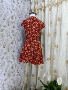 ❤️Chic Red Floral Wrap Dress❤️