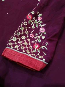 pink 🩷 Embroidered Kurta Set