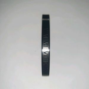 Elegant Black Roman Numeral Bangle - Women