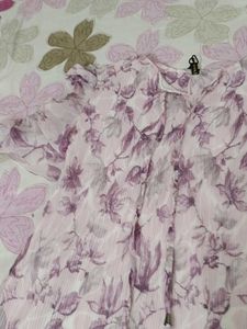 Chic Floral Print Top