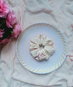 XXl  Pintresty Chikankari Scrunchies 🌸🌷🌺