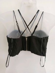 Chic Black Strappy Crop Top