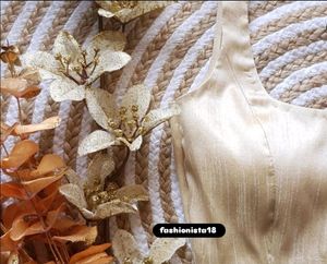 Raw silk blouse padded