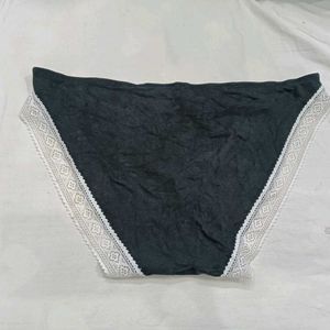 Black Lace🪔 Trim Briefs