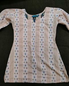 Pink printed short kurti