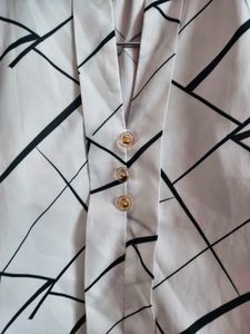 Stylish White Geometric Print Shirt