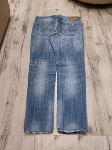 Ma6242 American Eagle jeans waist 32 inches