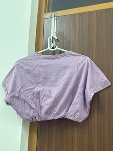 Balloon crop top