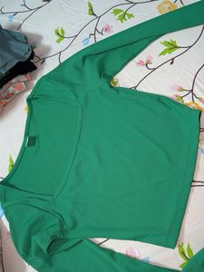 Green Square Neck Ribbed Top