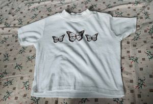 white style crop top