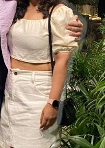 Cream Puff Sleeve Crop Top