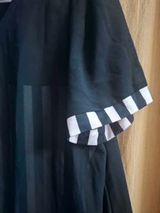 Elegant  Black striped top