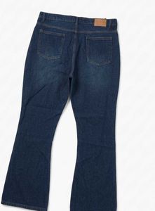 Retro Dark-Wash Bootcut Denim 👖✨