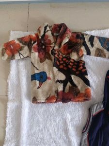 combo of two jackets,one fleece another woolen