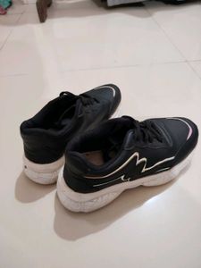 Stylish Black Sneakers 5size