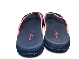 Frisbee Navy Blue &amp; Pink Flip Flops for Women