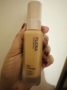 FLICKA Professional HD Liquid Foundation + Free 🎁