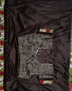 BROWN SAREE WITH FLORAL BORDER
