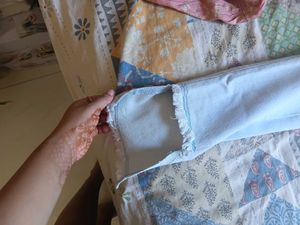 Light Wash Frayed Hem Cargo Jeans